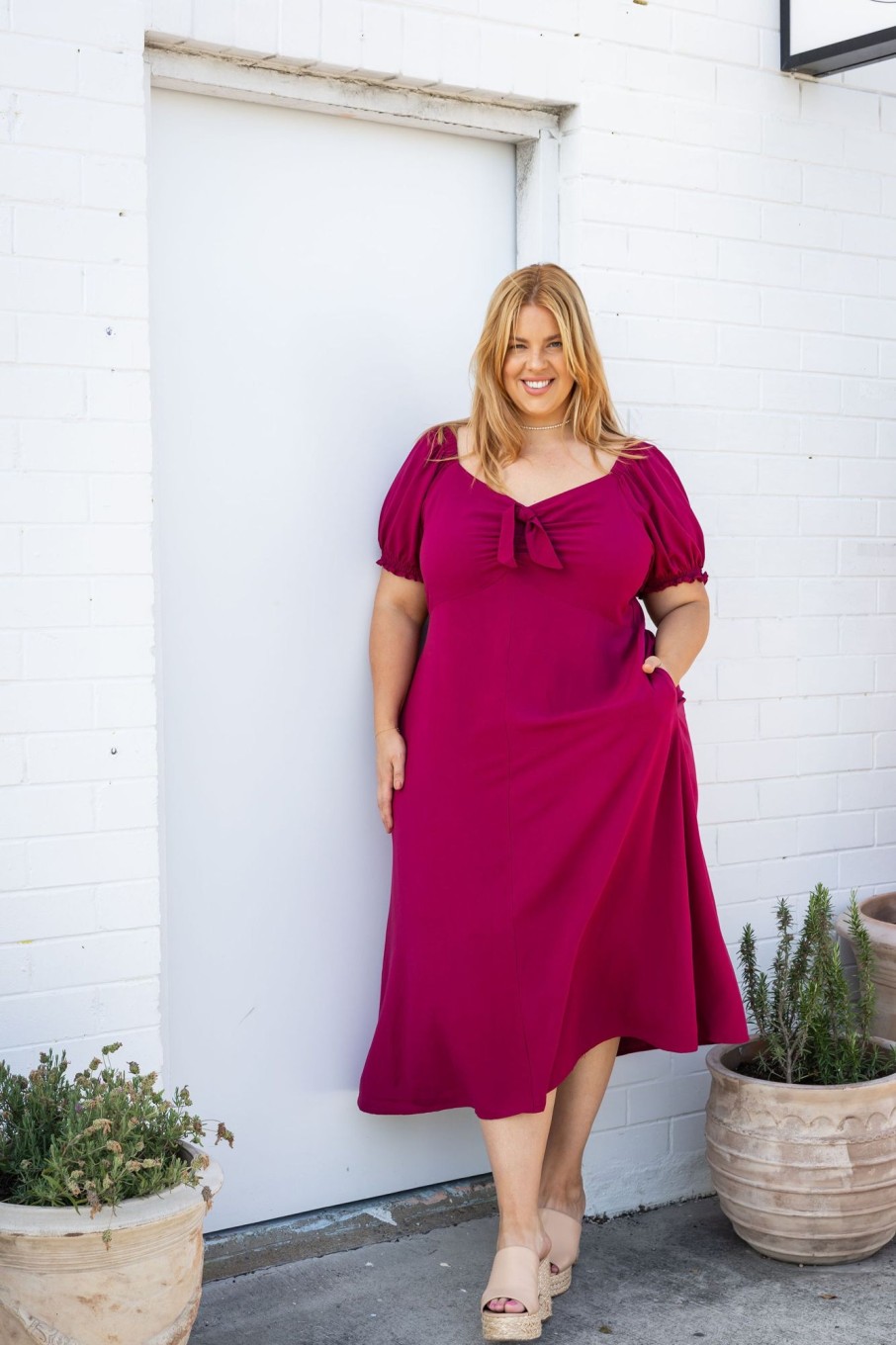 Dresses Proud Poppy Clothing | Colette Midi Dress In Burgundy