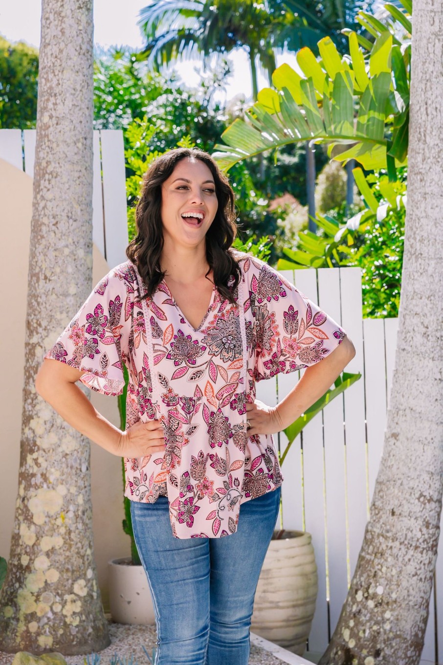 Clothing Proud Poppy Clothing Tops | Logan Top In Blushing Blossoms