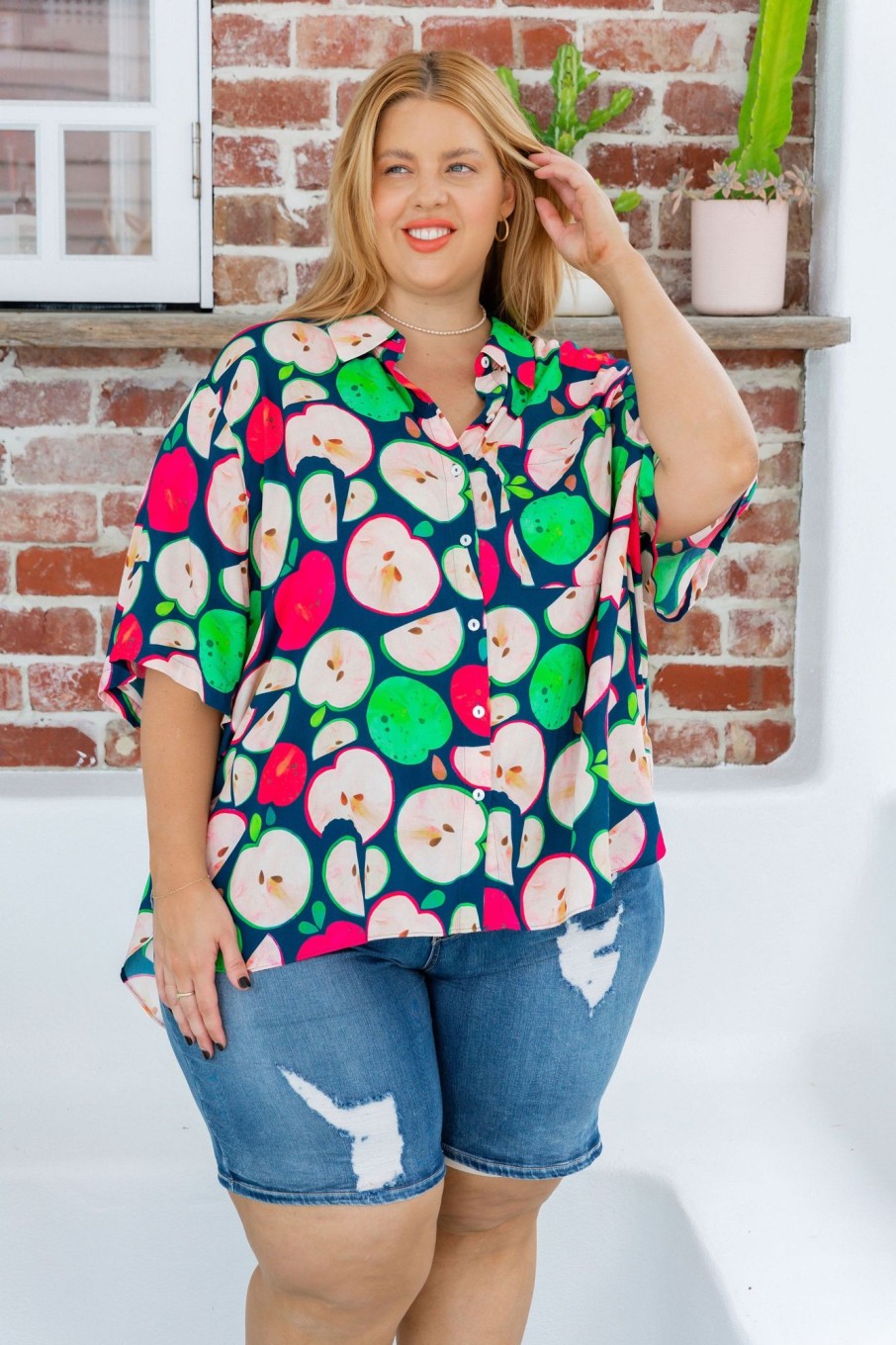 Clothing Proud Poppy Clothing Shirts | Samara Shirt In Apples By Kasey Rainbow